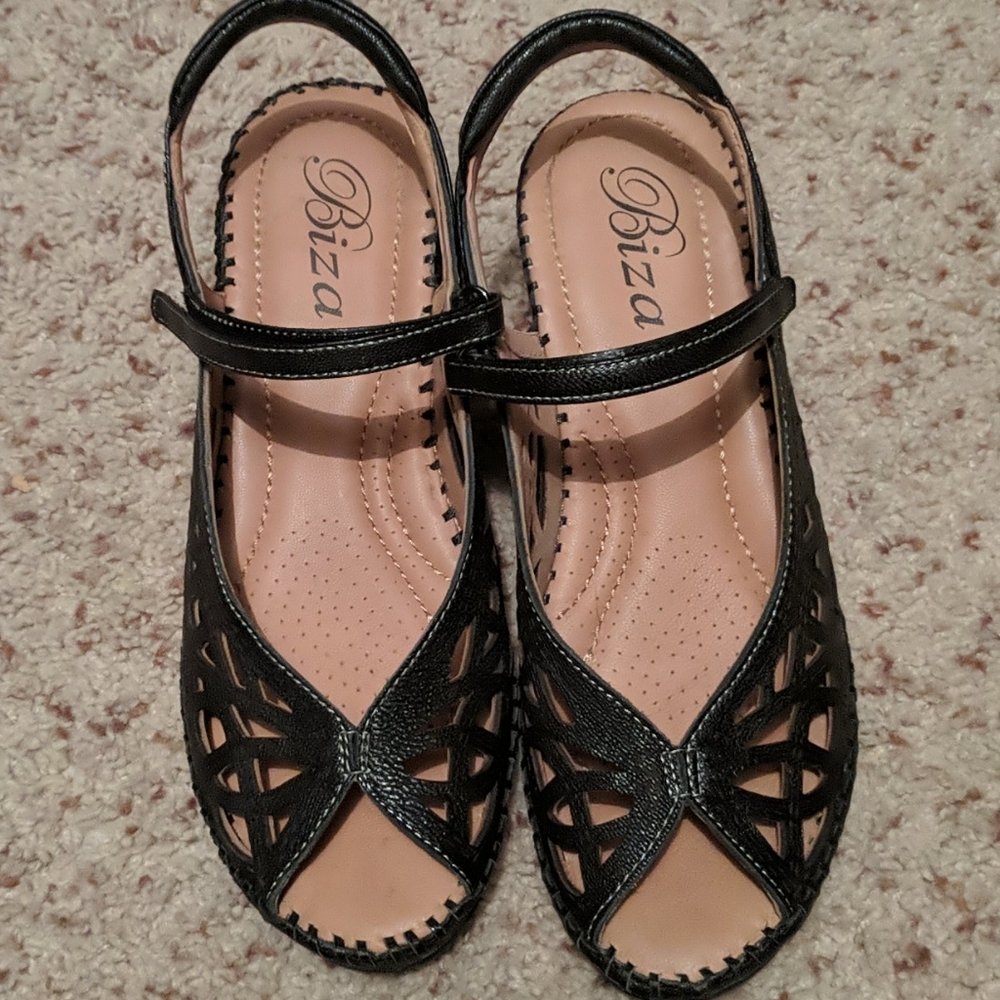 BIZA black  velcrow strap sandals